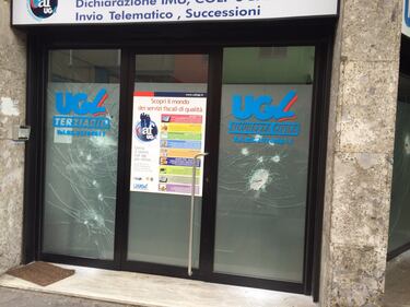 Gli attentati alle sedi ​della Destra milanese 4