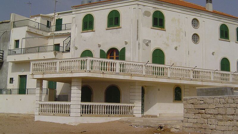 Lo spaccio vicino alla casa del commissario Montalbano