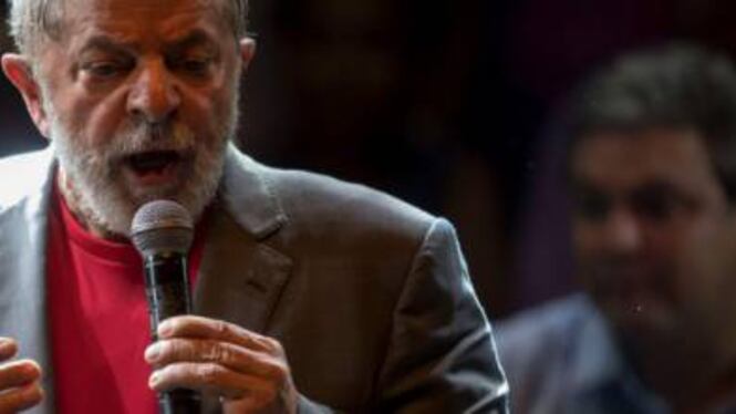 L'ex presidente del Brasile Lula: nuova condanna a 12 anni