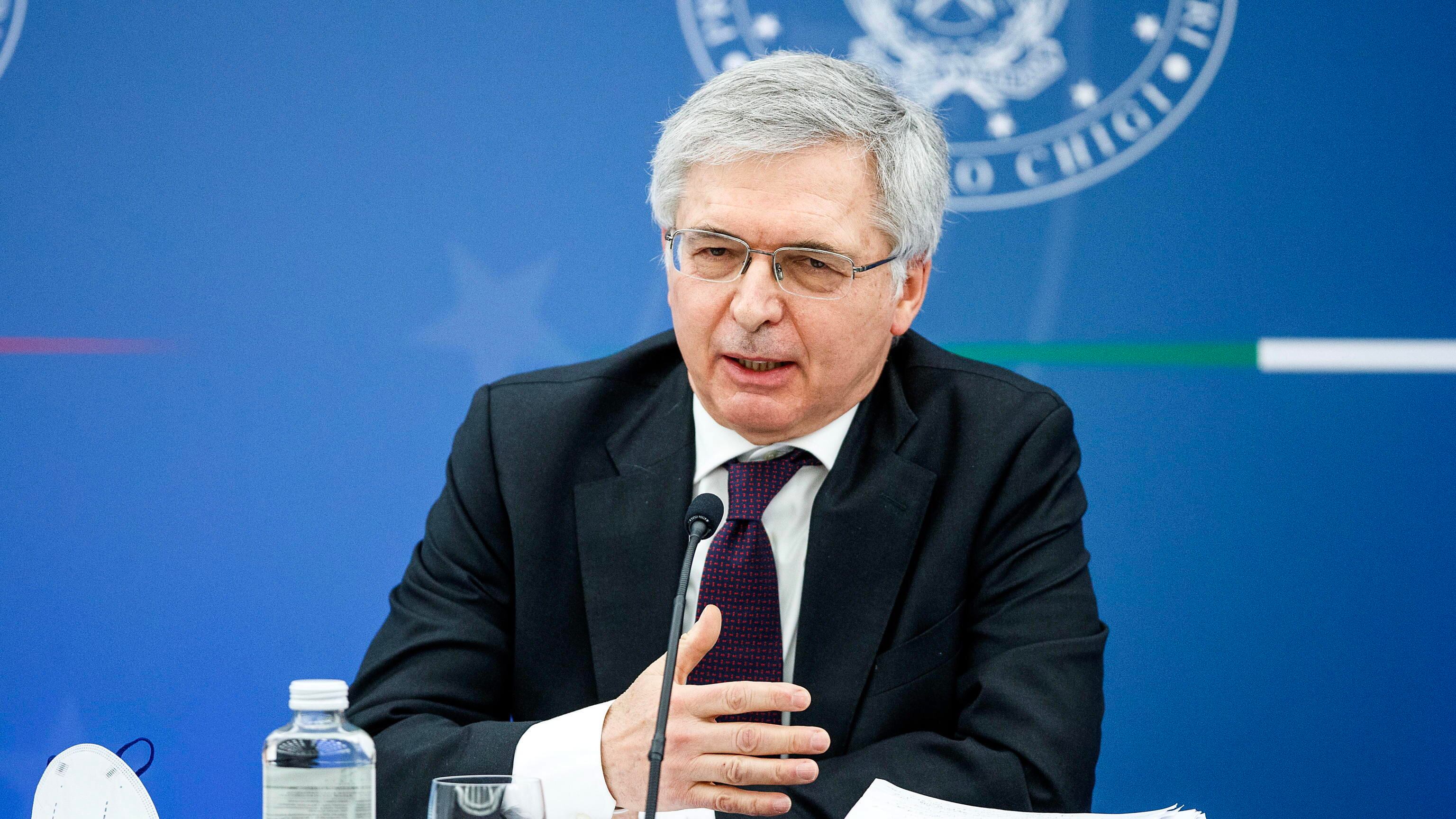 Ripresa italiana dimezzata. L'antidoto è investire di più