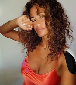 Samantha De Grenet hot, bikini al mare 5