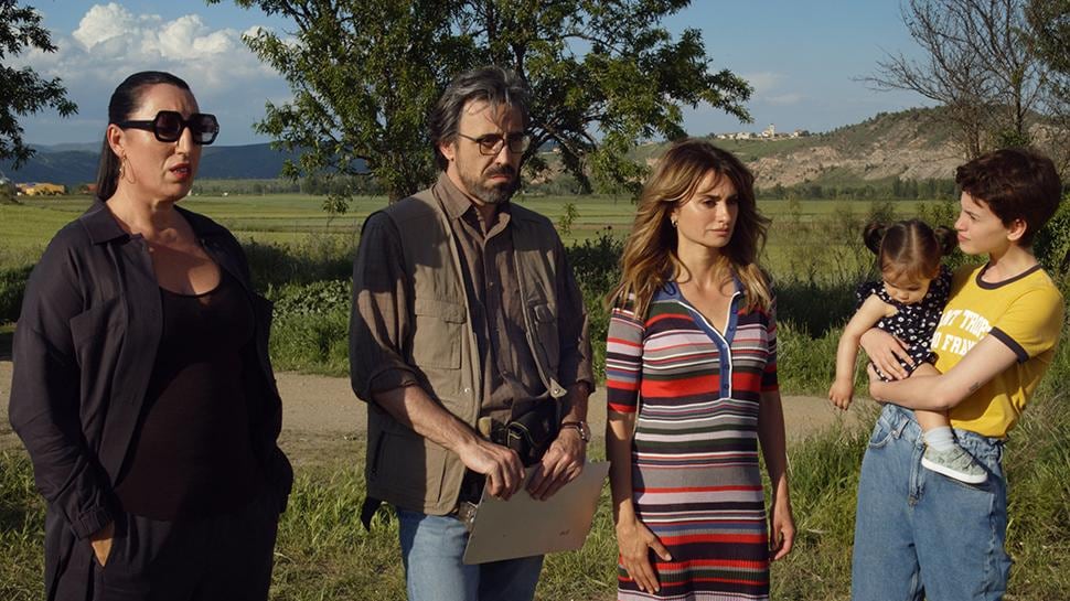 “Madres Paralelas”: Almodovar ricicla se stesso, senza convinzione, nel film d'apertura a Venezia 78