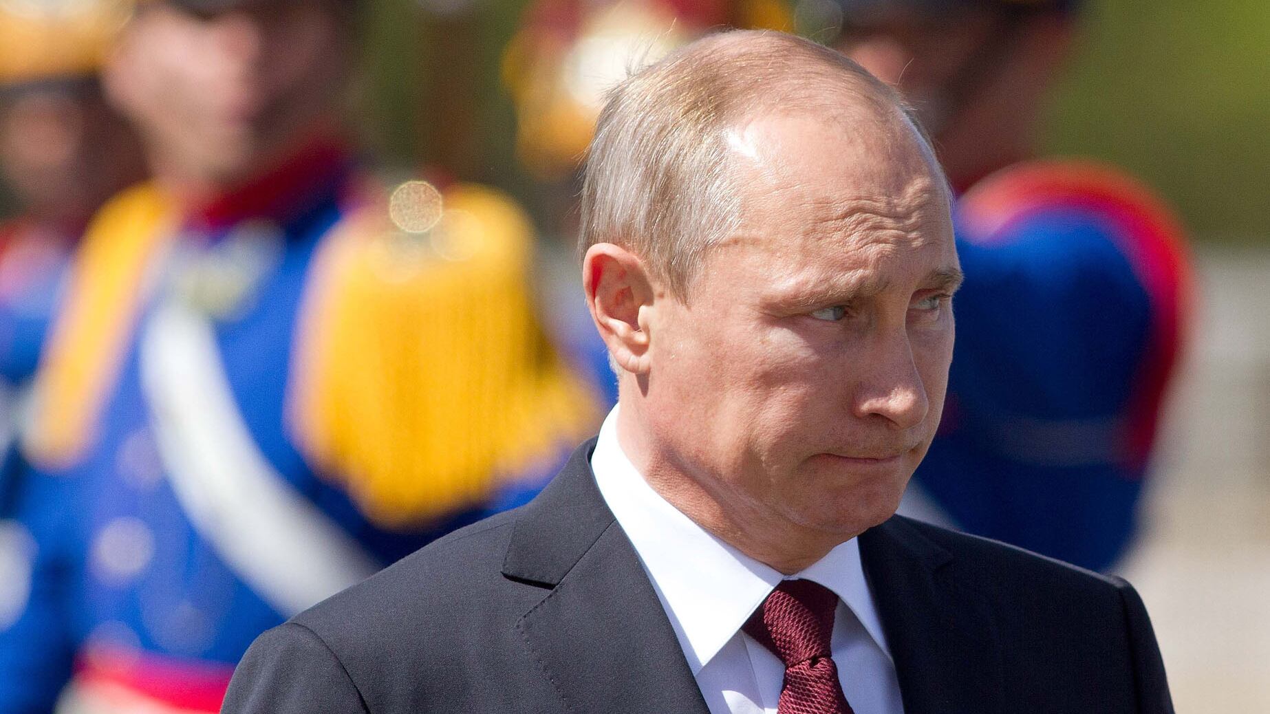 Putin: "Negoziati per uno stato nell'Est dell'Ucraina"
