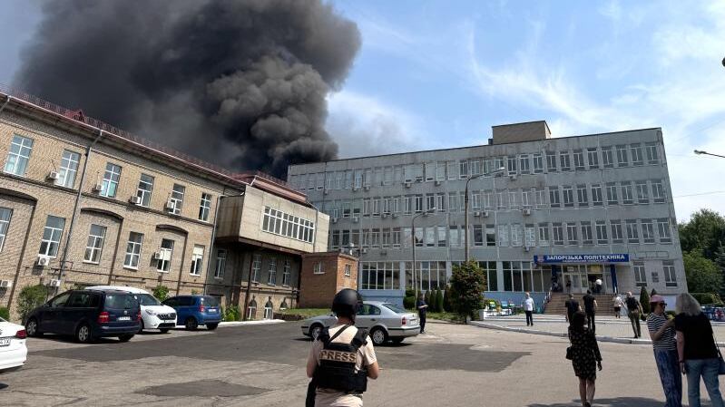 Ancora raid di Mosca contro i civili. "Ormai ci stiamo abituando all'orrore"
