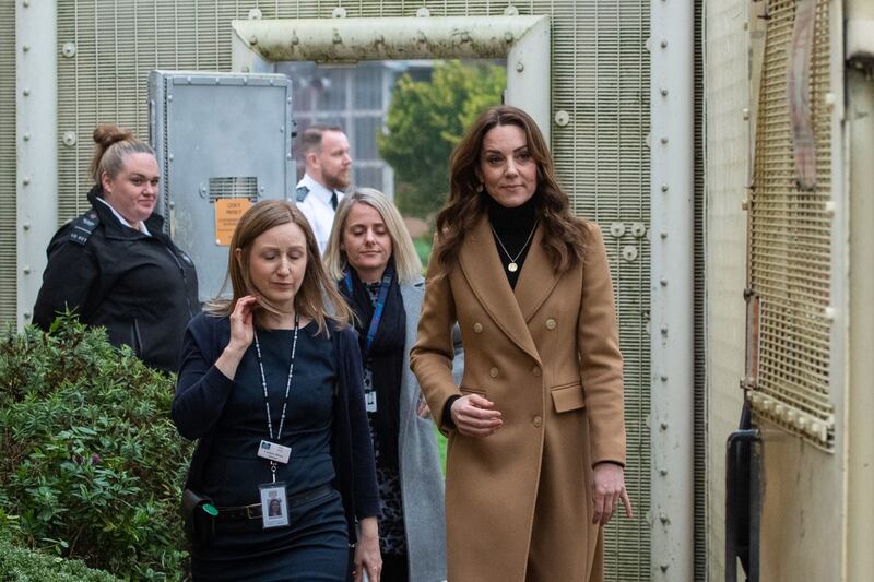 Kate Middleton tra i bambini, foto 3