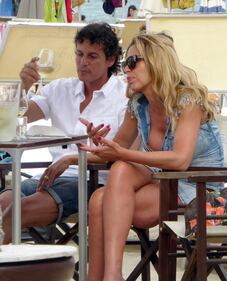 Valeria Marini più felice che mai con il nuovo compagno  9