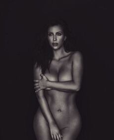 La sexy provocazione di Kim Kardashian su Instagram 1