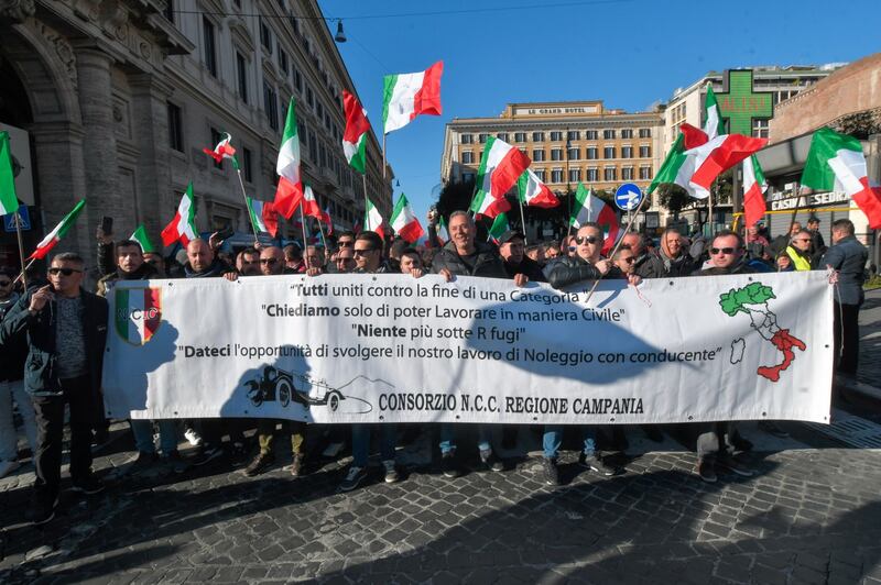 Ncc in protesta a Roma: tensione in piazza 8