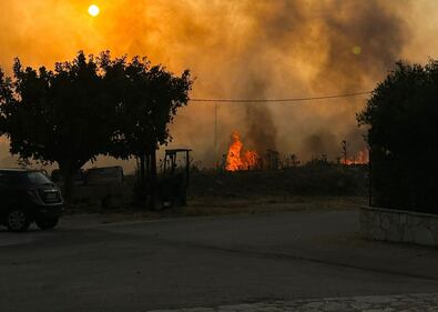 San Vito Lo Capo, le foto dell'incendio  6