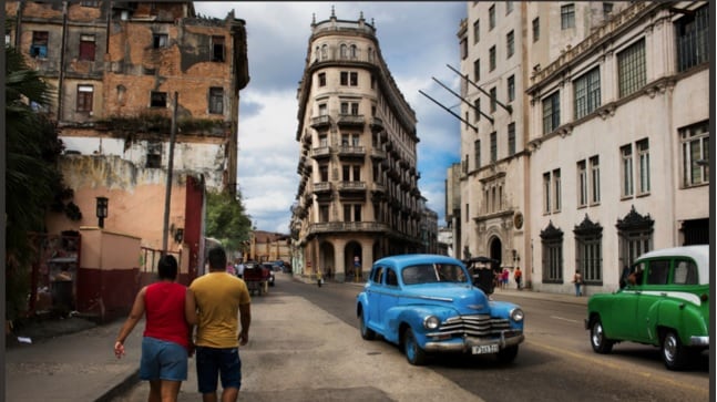 Steve McCurry usa Photoshop? L'errore in bella mostra a Torino