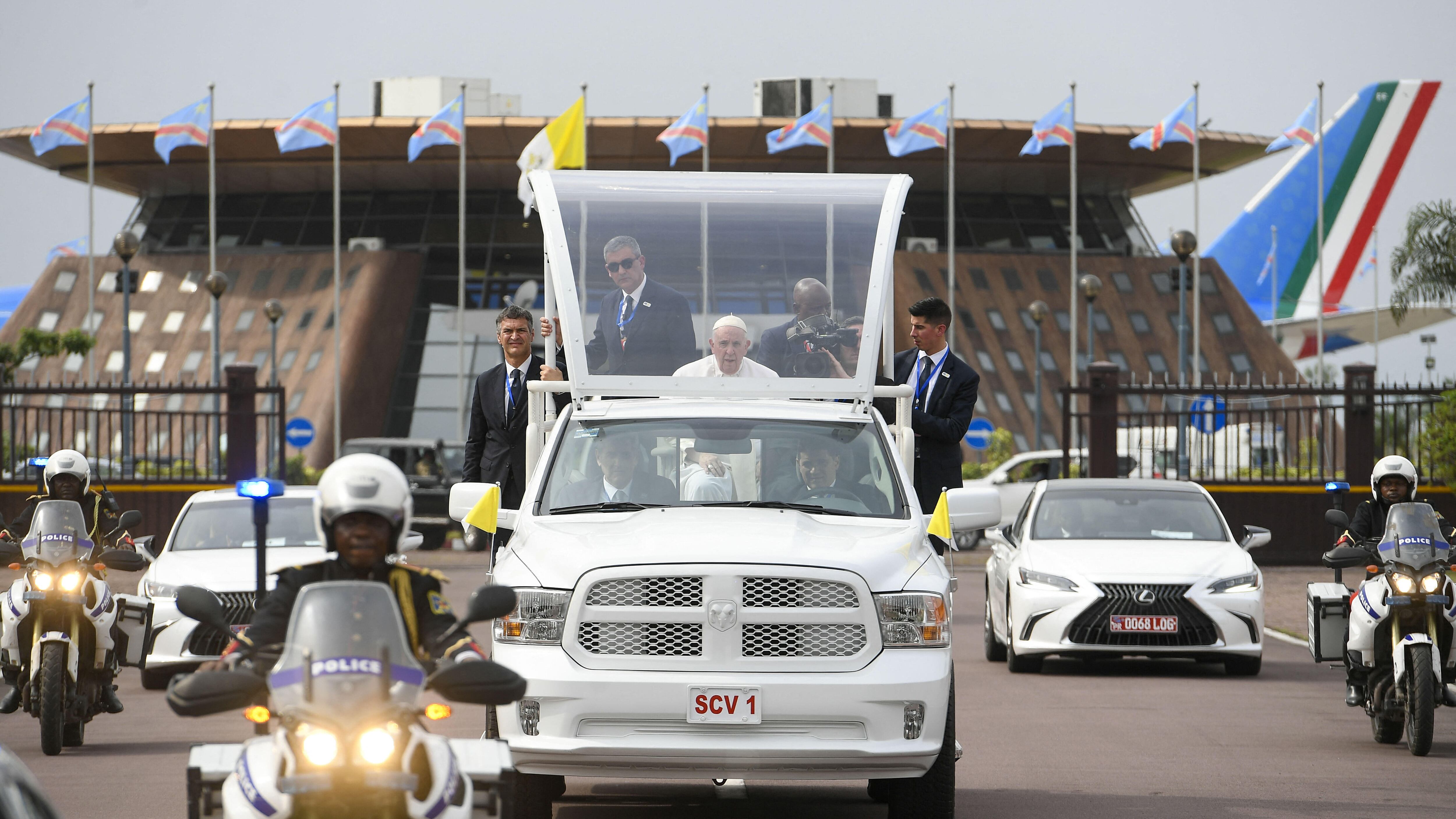 "I cristiani coscienza di pace nel mondo": l'appello di Papa Francesco in Congo