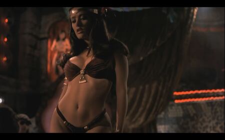 Gli striptease più sexy della storia del cinema 35
