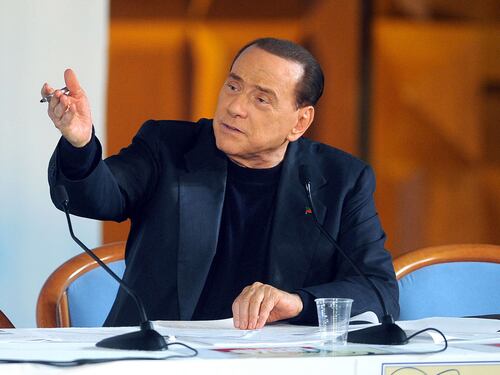 Il Cav carica i suoi. Pronta la battaglia contro tasse e pm