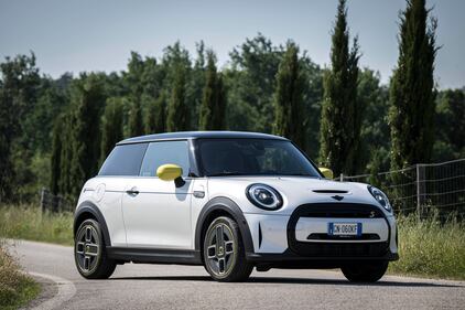 Mini Elettrifigata: le foto della nuova edizione speciale della piccola anglo-tedesca elettrica 3