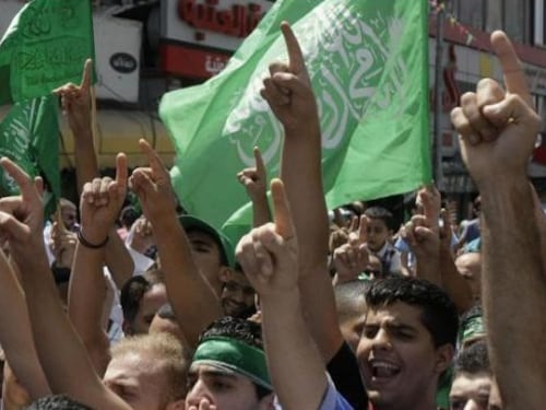 Hamas, prove di pace con al Fatah: "Sì alle elezioni nella Striscia di Gaza"