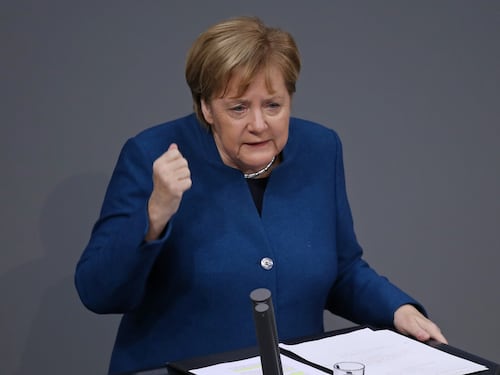Ong, Merkel fa pressing sull'Ue. Ma Salvini: "Non cambio idea"