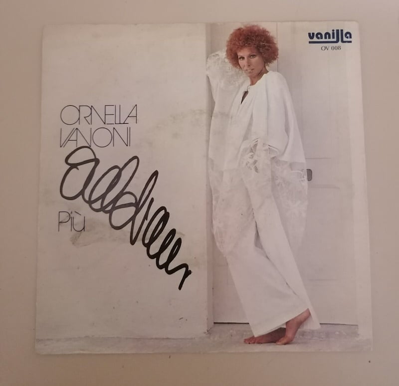 Autografo Ornella Vanoni