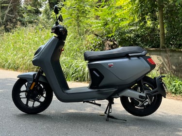 Niu MQi GT 100, la gallery dello scooter elettrico perfetto per la città 10