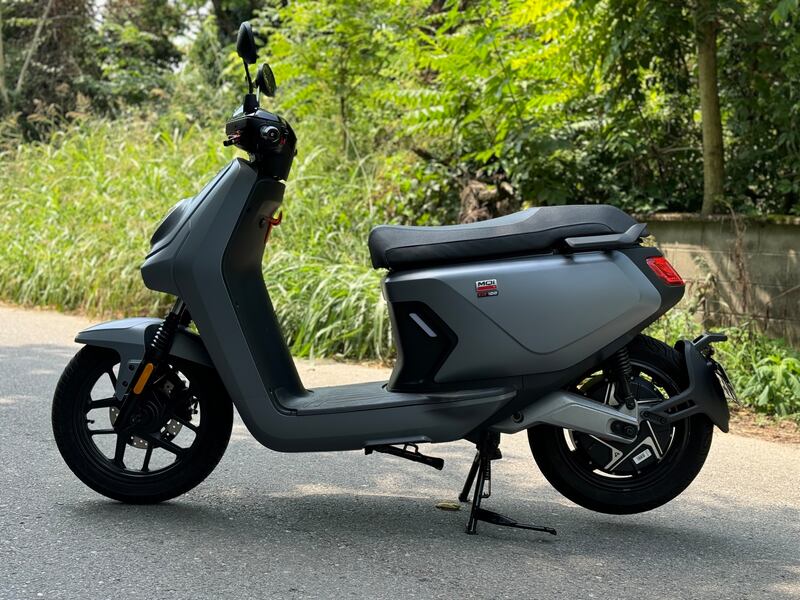 Niu MQi GT 100, la gallery dello scooter elettrico perfetto per la città 10