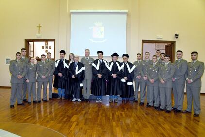 Formazione ed istruzione all'Accademi Militare di Modena 1