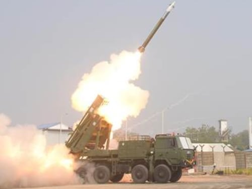 Testato un missile a lungo raggio: il Pinaka indiano vola nei cieli dell'Asia