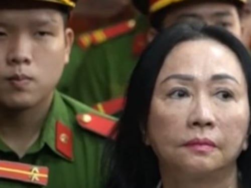 Vietnam, frode da 12,5 miliardi di dollari: condannata a morte la "regina del mattone"