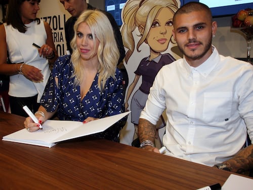 Wanda Nara e Mauro Icardi addio, la separazione è ufficiale. Il calciatore: "Lotterò per la verità"