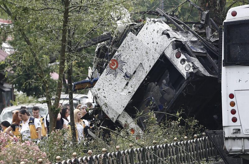 Autobomba fa strage a Istanbul 2
