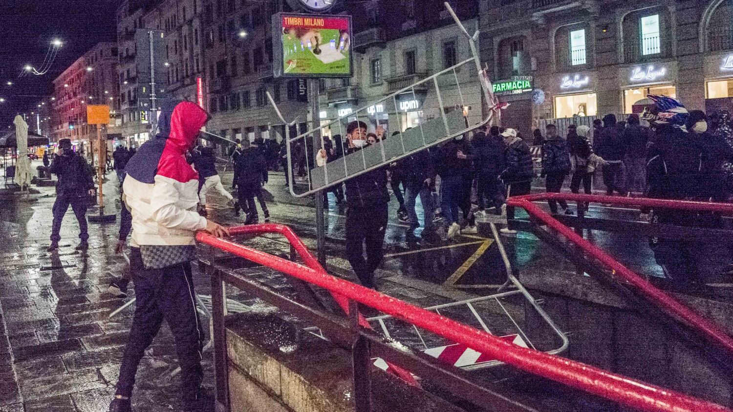 "Un unicum destra e sinistra in piazza così"