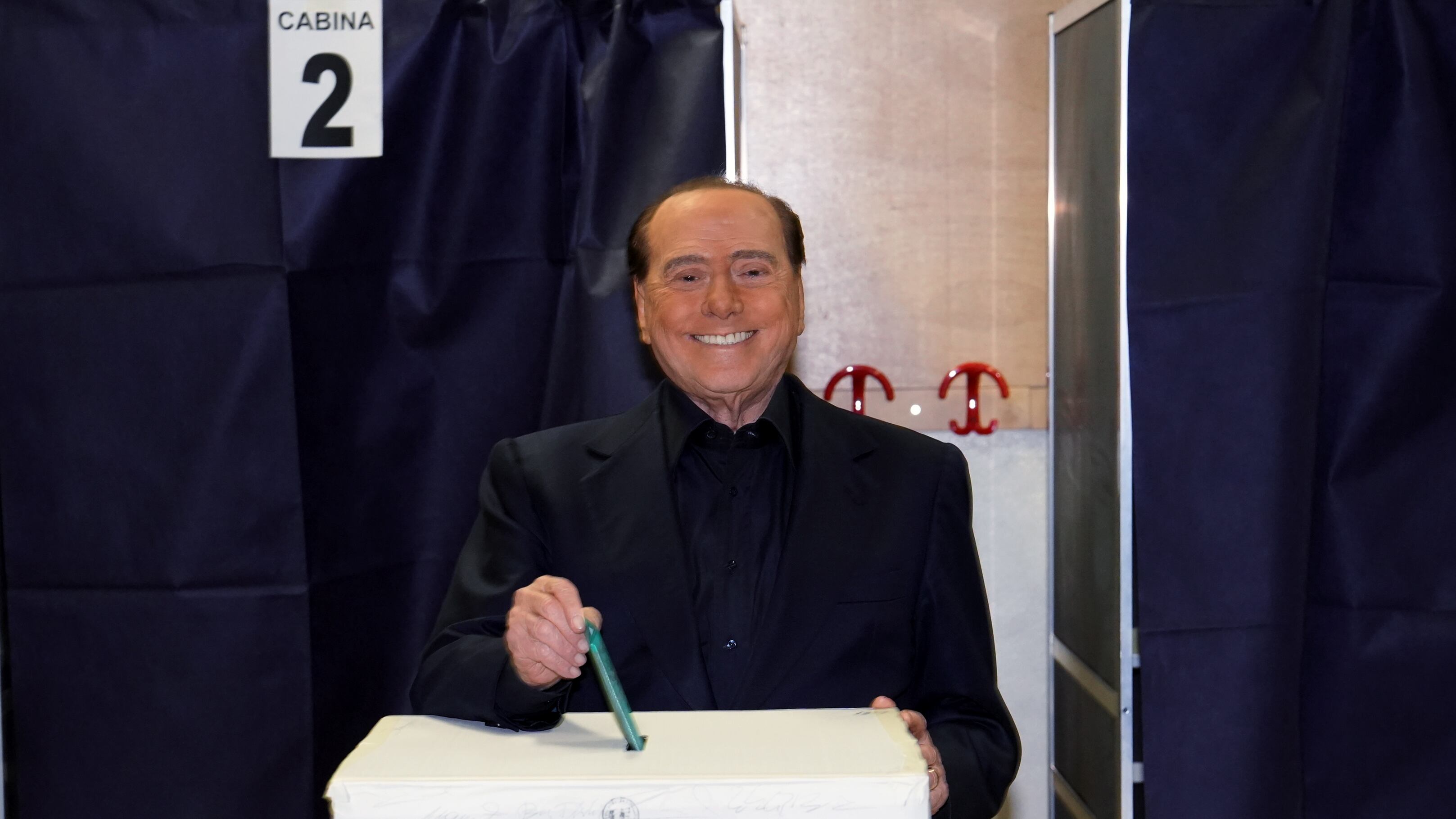 La proposta di Berlusconi: "Piano Marshall per la pace"