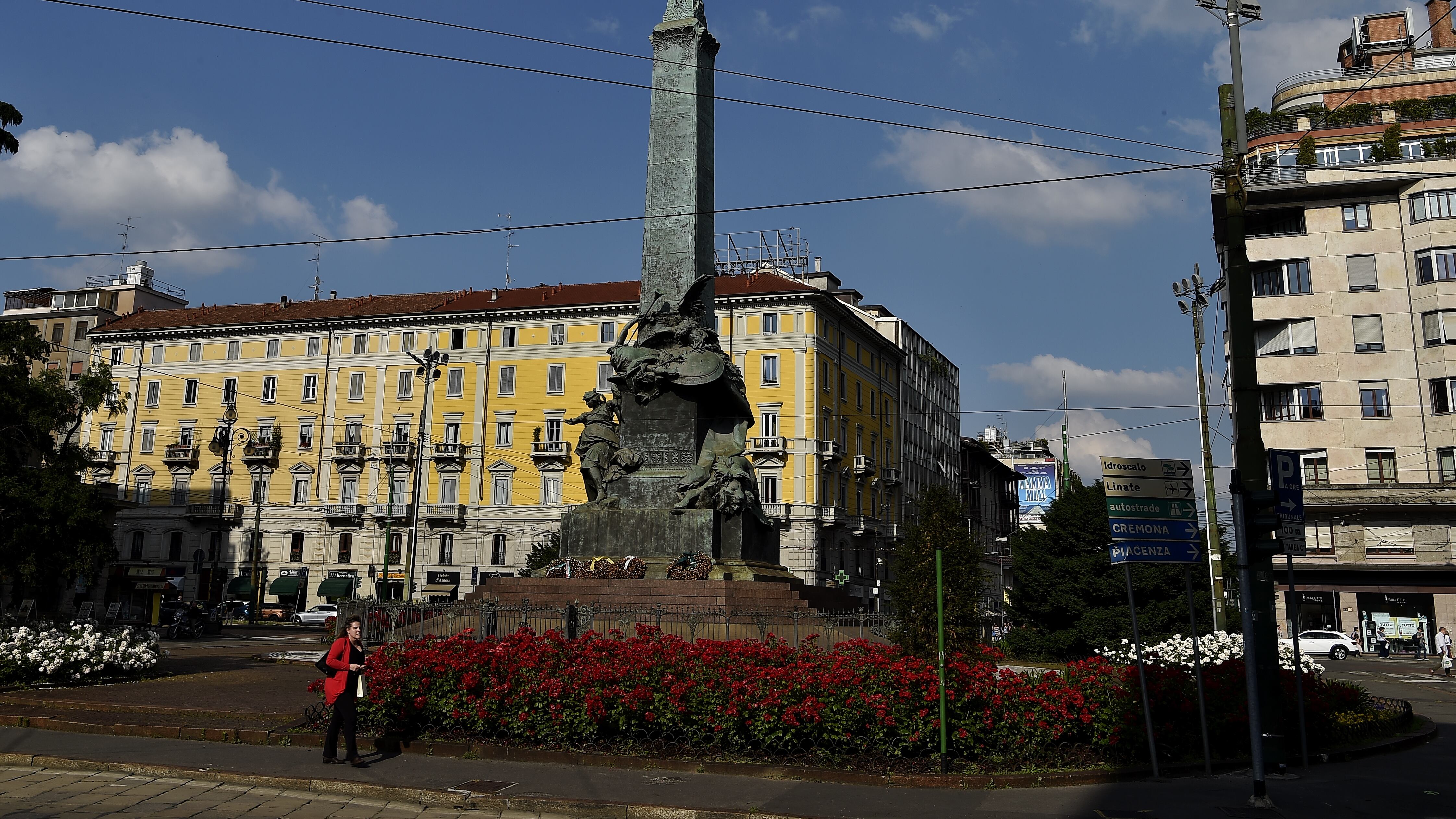 Piazza 5 Giornate dice addio al pavé