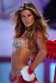 Gisele Bundchen sexy in costume 6