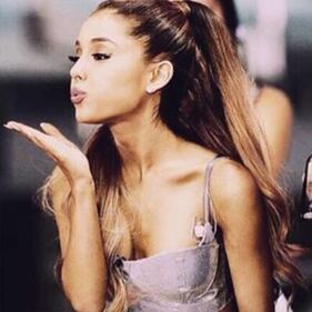 Scream Queens, le protagoniste hot su Instagram 37