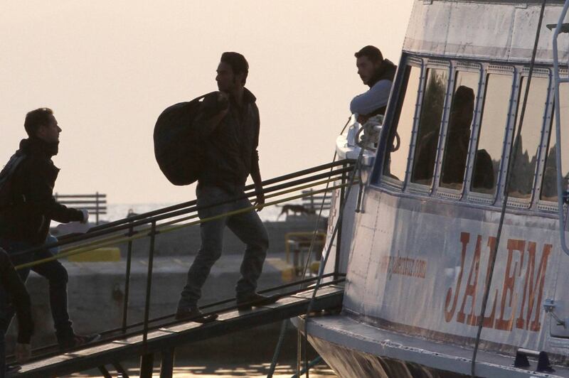 Grecia, le prime espulsioni di immigrati in Turchia 7