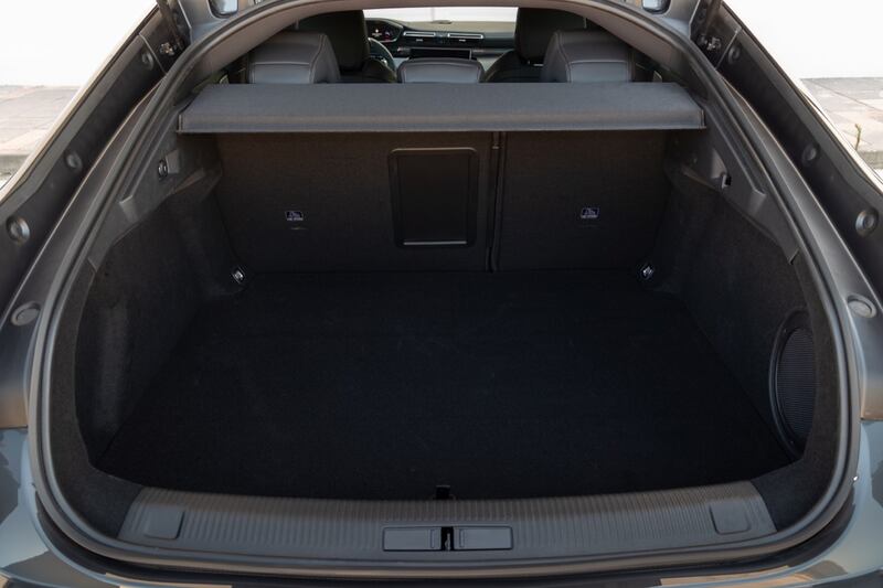 Nuova Peugeot 508 2023: guarda le foto 24