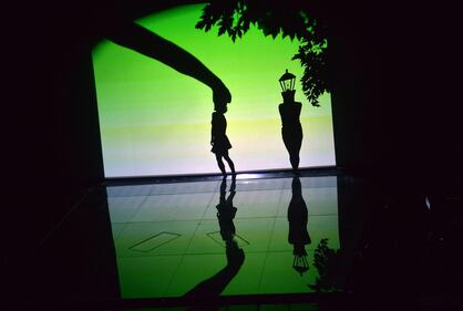La splendida esibizione di danza della Compagnia Pilobolus 1