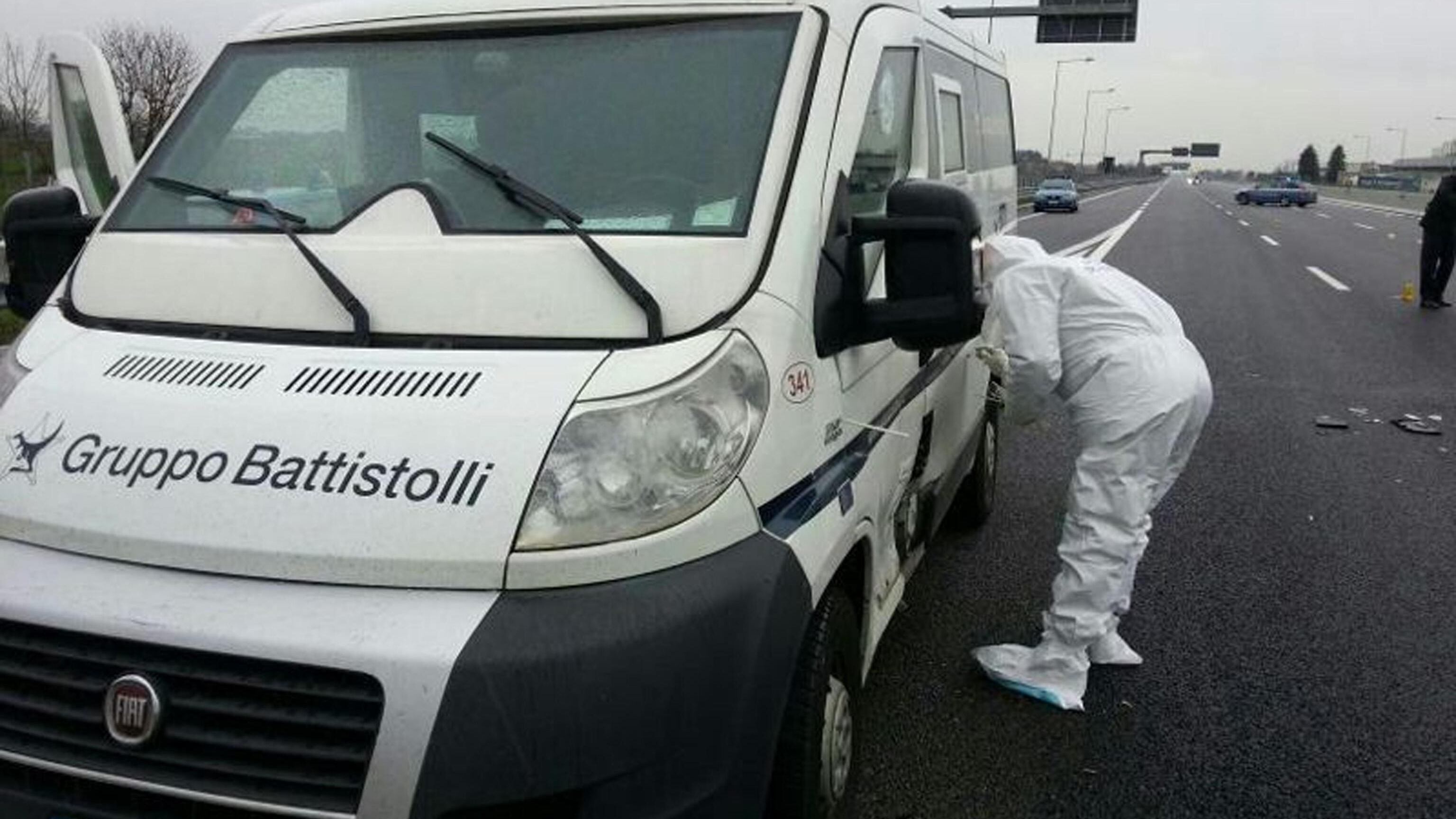 Assalto a portavalori sull'autostrada A9: alcuni milioni il bottino