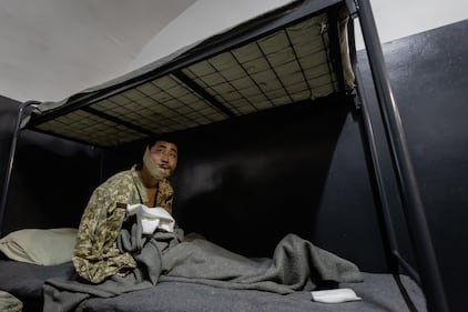 Le foto dei due soldati coreani catturati dagli ucraini 5