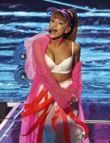 MTV VMA 2016: le artiste più sexy 36