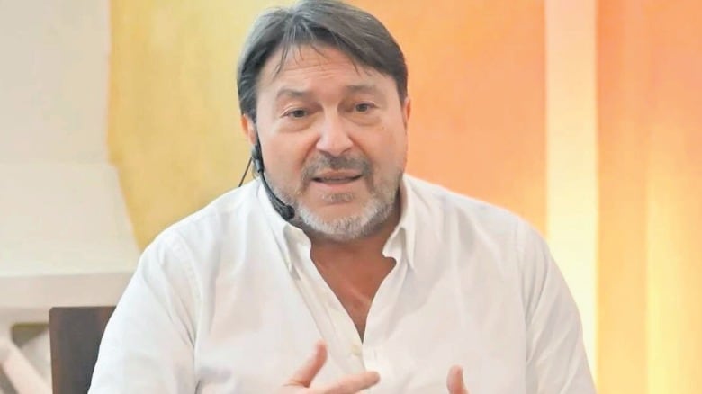 La fronda del M5s prende le distanze dall'ex idolo Ranucci. E la Rai fa verifiche su fonti e correttezza