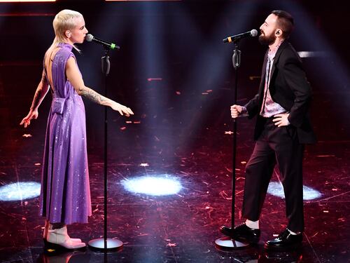 La favola dei Coma_Cose da commessi + a rivelazioni del pop