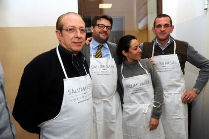 Vip e calciatori alla mensa dei poveri 11
