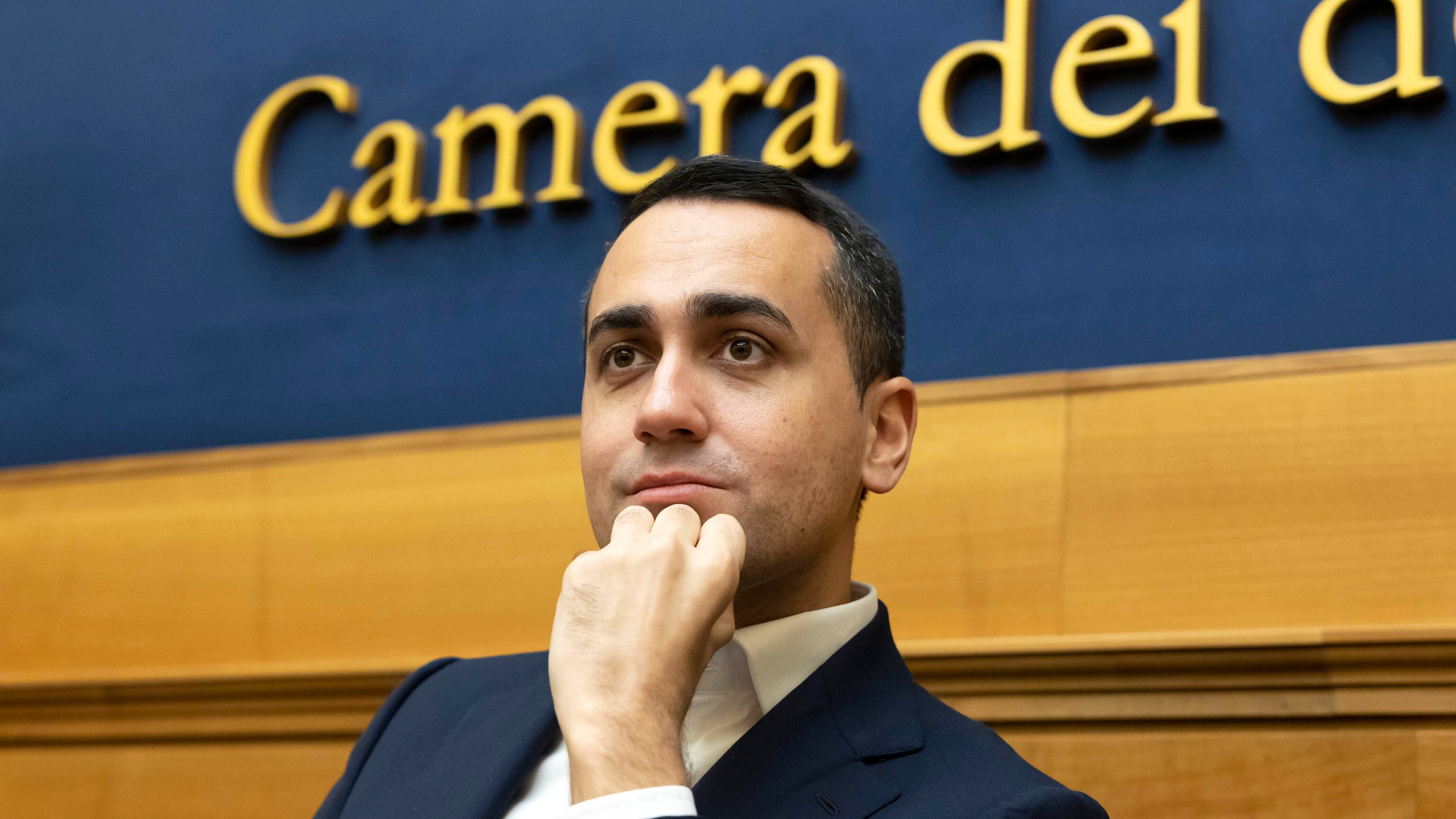 "Inglese da debuttante...". L'imbarazzo dei diplomatici su Di Maio