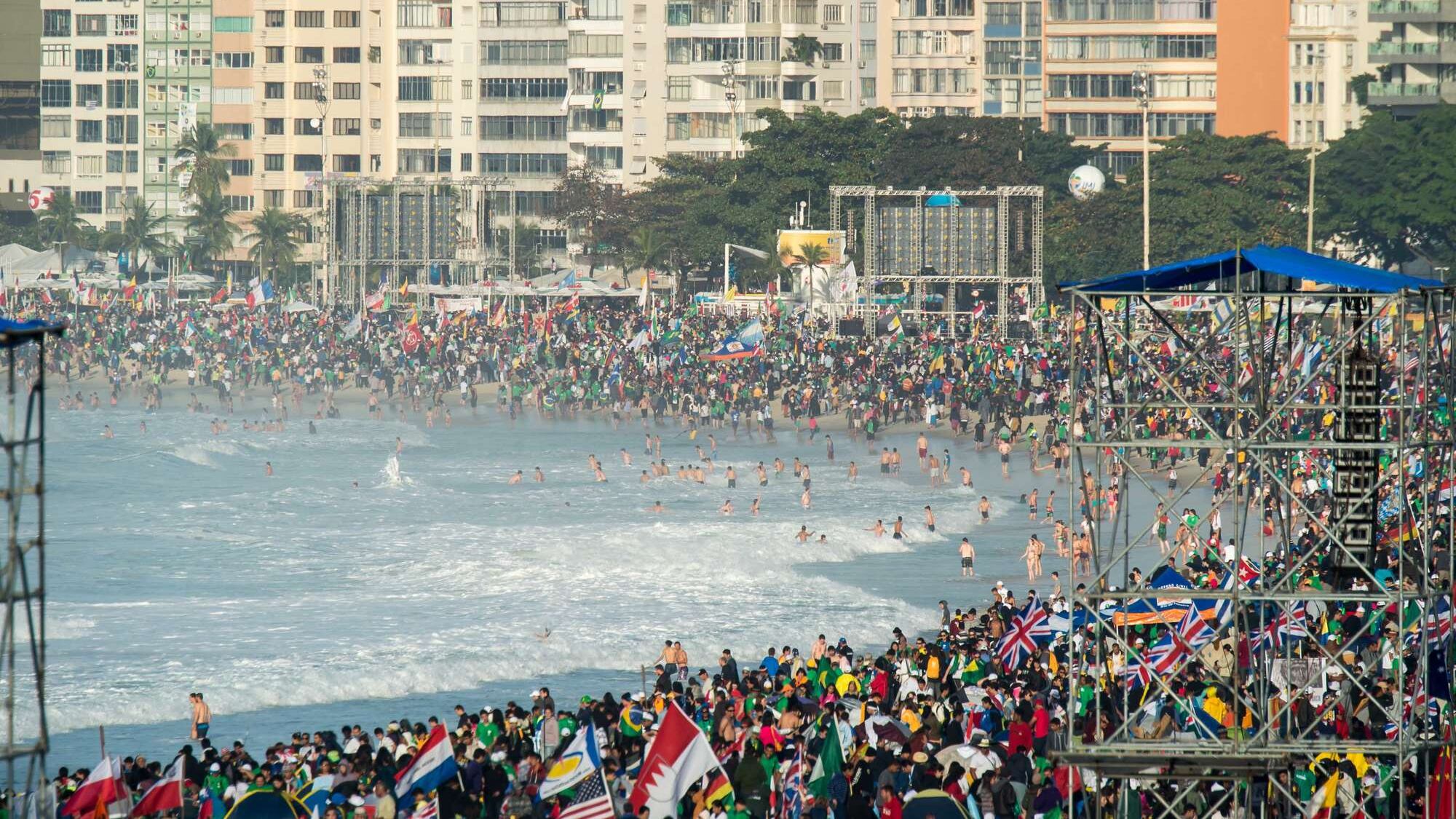 Tre milioni alla messa del Papa La Chiesa risorge a Copacabana