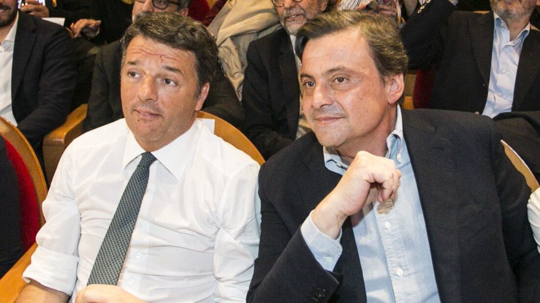 Il Terzo polo è già fuso. Calenda al Colle da solo. Renzi parte per l'estero