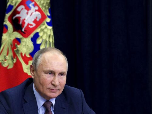 Putin annienta Navalny. Legge sugli "estremisti"