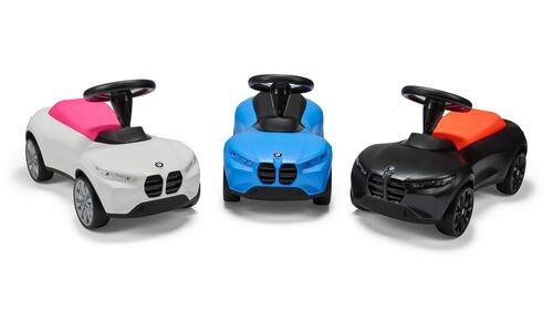 BMW e MINI, svelate le nuove collezioni Lifestyle 2024, guarda tutte le foto 10