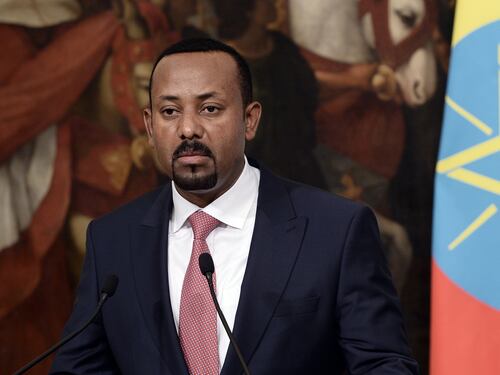 Il pugno di ferro del Nobel Abiy Ahmed. Via all'assalto finale ai ribelli del Tigray