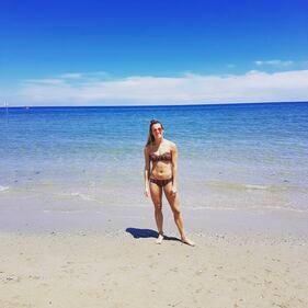 Tania Cagnotto si mostra in topless 9