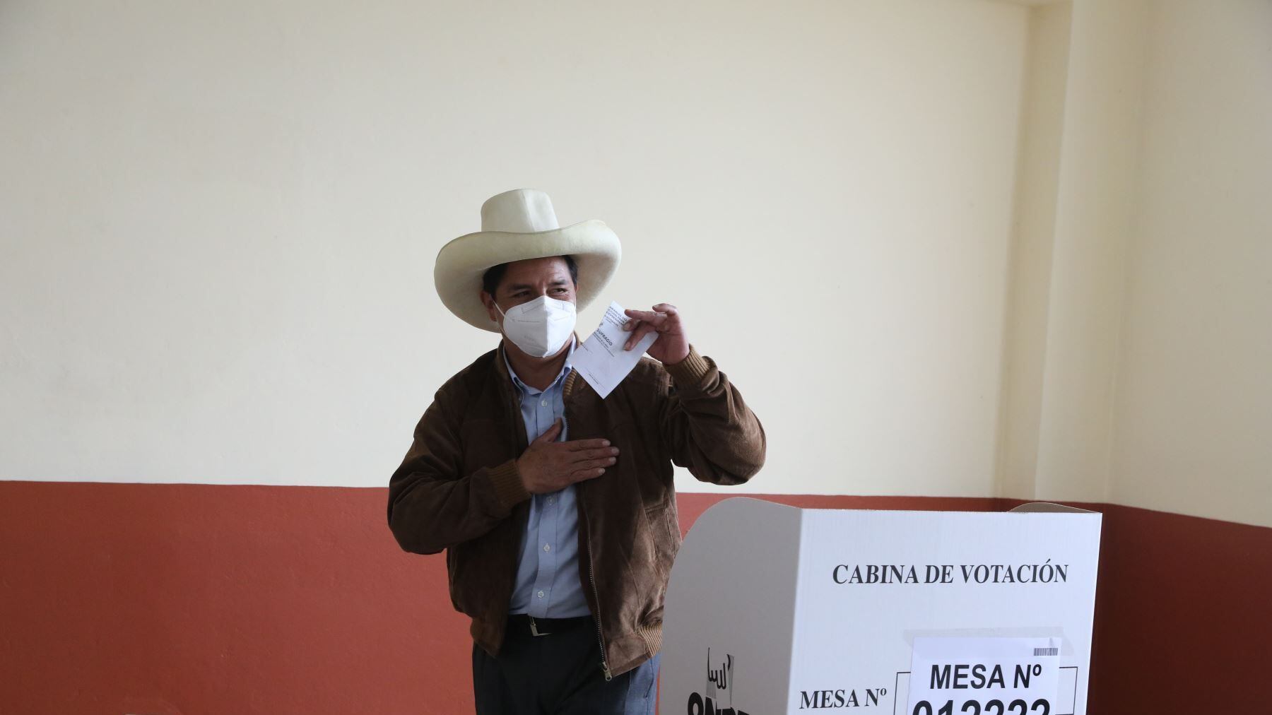 Castillo vola verso la vittoria Chiesto arresto per la Fujimori